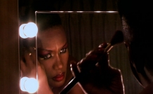 TGraceJones BloodlightAndBami 708 01